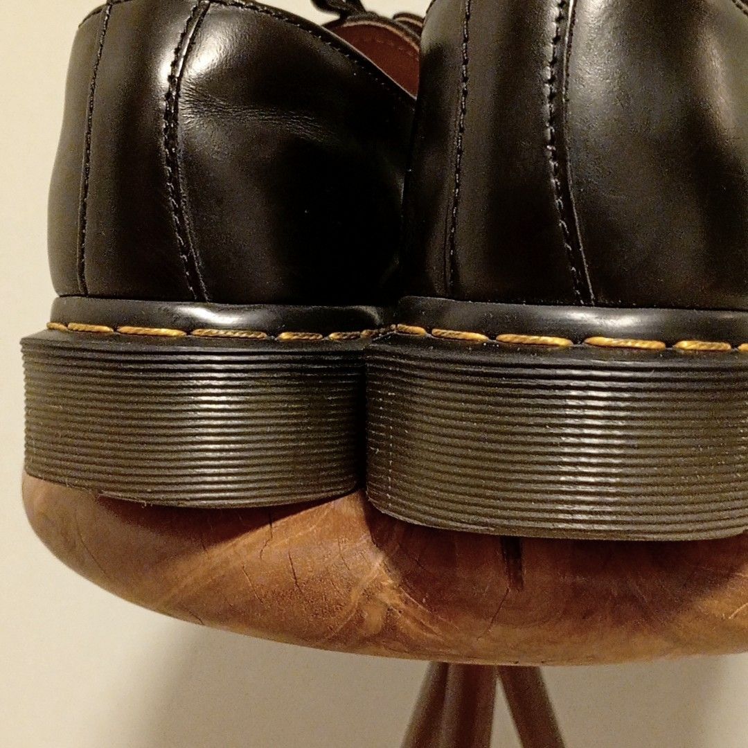 Dr.Martens 1461 UK7 ブラック 人気 中古】 DR.MARTENS メンズレザー