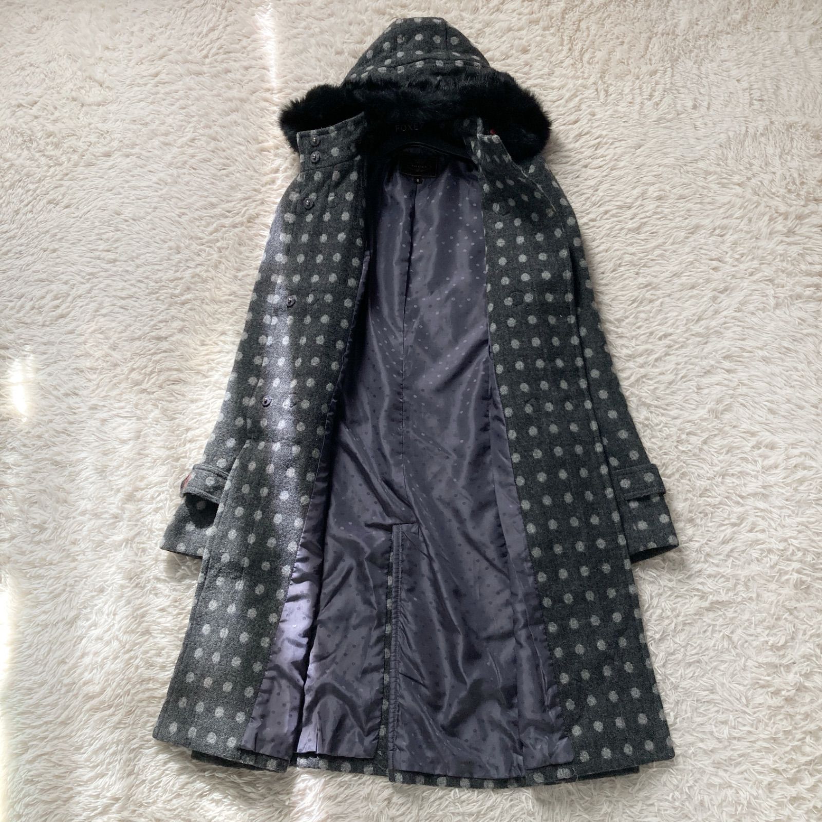 美品 TOCCA トッカ ウールロングコート ドット柄 フードファー付き 