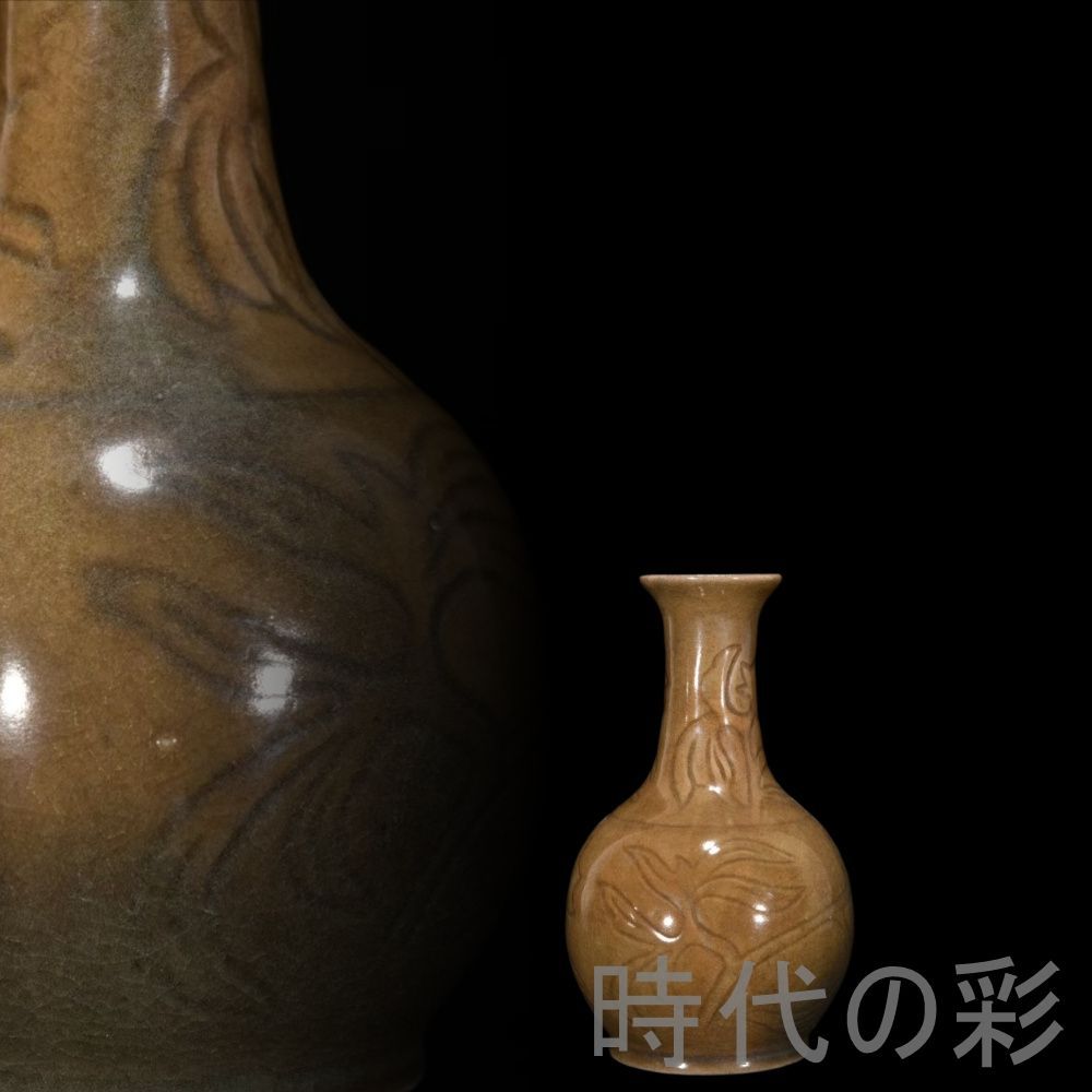 中国古美術【宋時代 汝窯 玉壺春瓶】花瓶 案頭 刻花卉紋 官窯 青磁 旧