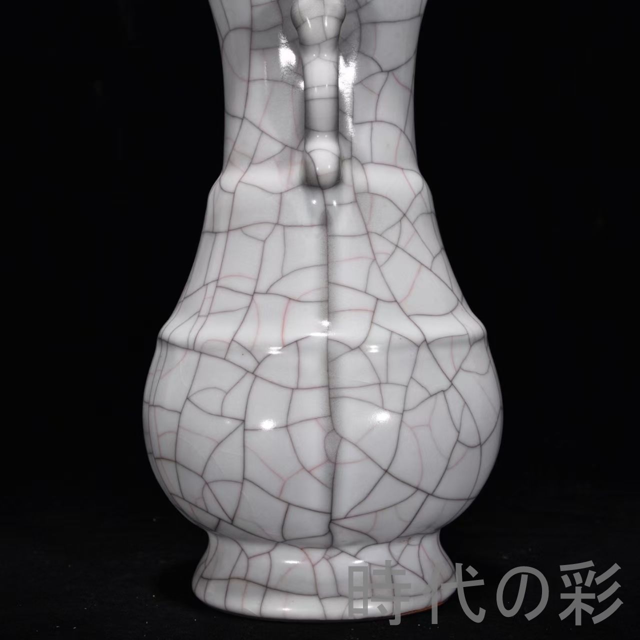 宋代 定窑 包口刻花卉纹盘口瓶 陶芸 文房具 置物 古美術 花瓶 禮品 年代物 宋代 定窑 包口刻花卉纹盘口瓶 陶芸 文房具 置物 古美術 花瓶 禮品