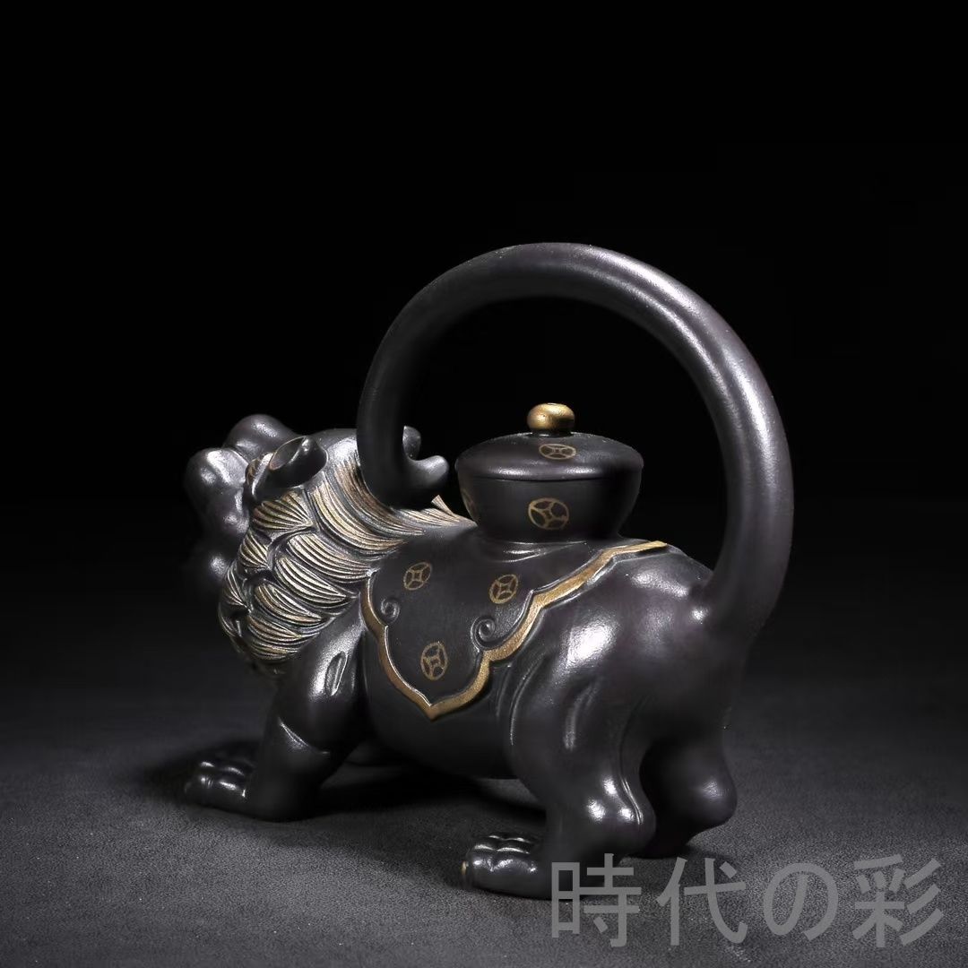  宜興紫砂 雄獅壺 陳鳴遠 底款 原鉱黒金剛 急須 紫砂壺 茶器 窯 朱泥 煎茶道具 時代物 唐物 在銘 古陶磁 中国古美術 急須 日本茶用品 茶器