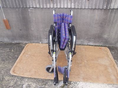 送料無料（一部地域を除く）KAWAMURA　カワムラサイクル　多機能簡易モジュール車いす 　KA822B　さび有　レッグサポート代用品　ts-25-1222-06 送料無料（一部地域を除く）KAWAMURA カワムラサイクル 多機能簡易