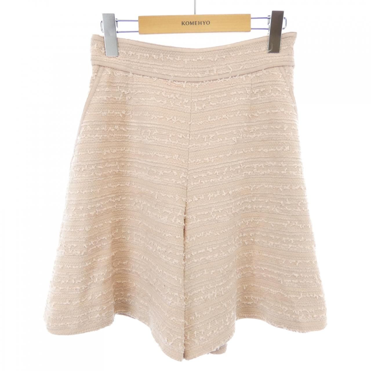 極美品！FOXEYショートパンツ　40 Rene foxey フォクシー FOXEY NEW YORK - フォクシーニューヨーク FOXEY NEW YORK 36682