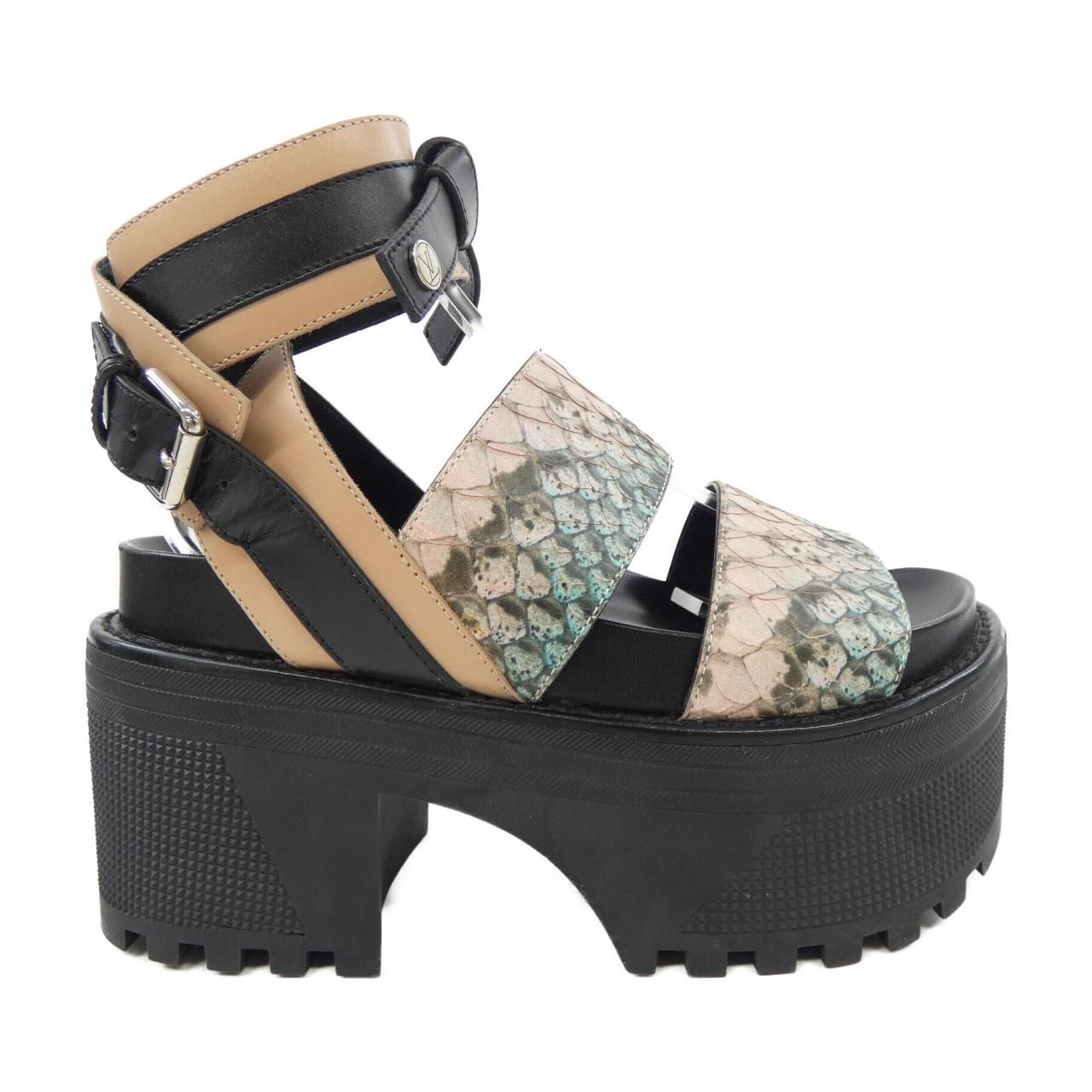 LOUIS VUITTON ルイヴィトンサンダル ローリエートライン モノグラム LOUIS VUITTON ルイヴィトンサンダル ローリエートライン モノグラム