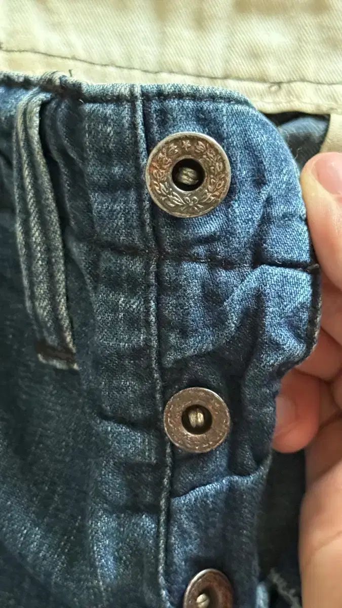 RRL(ダブルアールエル) USA 大田(テジョン)版 復刻 月桂樹ロゴ ボタン