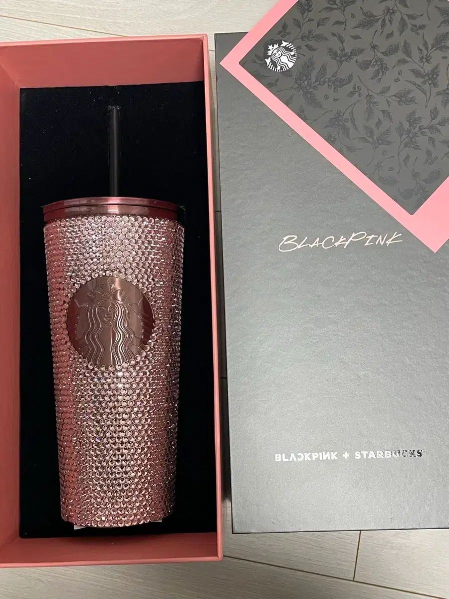 スターバックスブラックピンク　ステンレスボトル BLACKPINK スターバックス ステンレスボトル スタバxブラックピンク