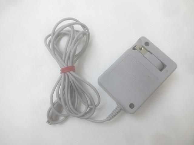 中古品 ゲーム ニンテンドー3DS 本体 CTR-001 ピュアホワイト 動作品