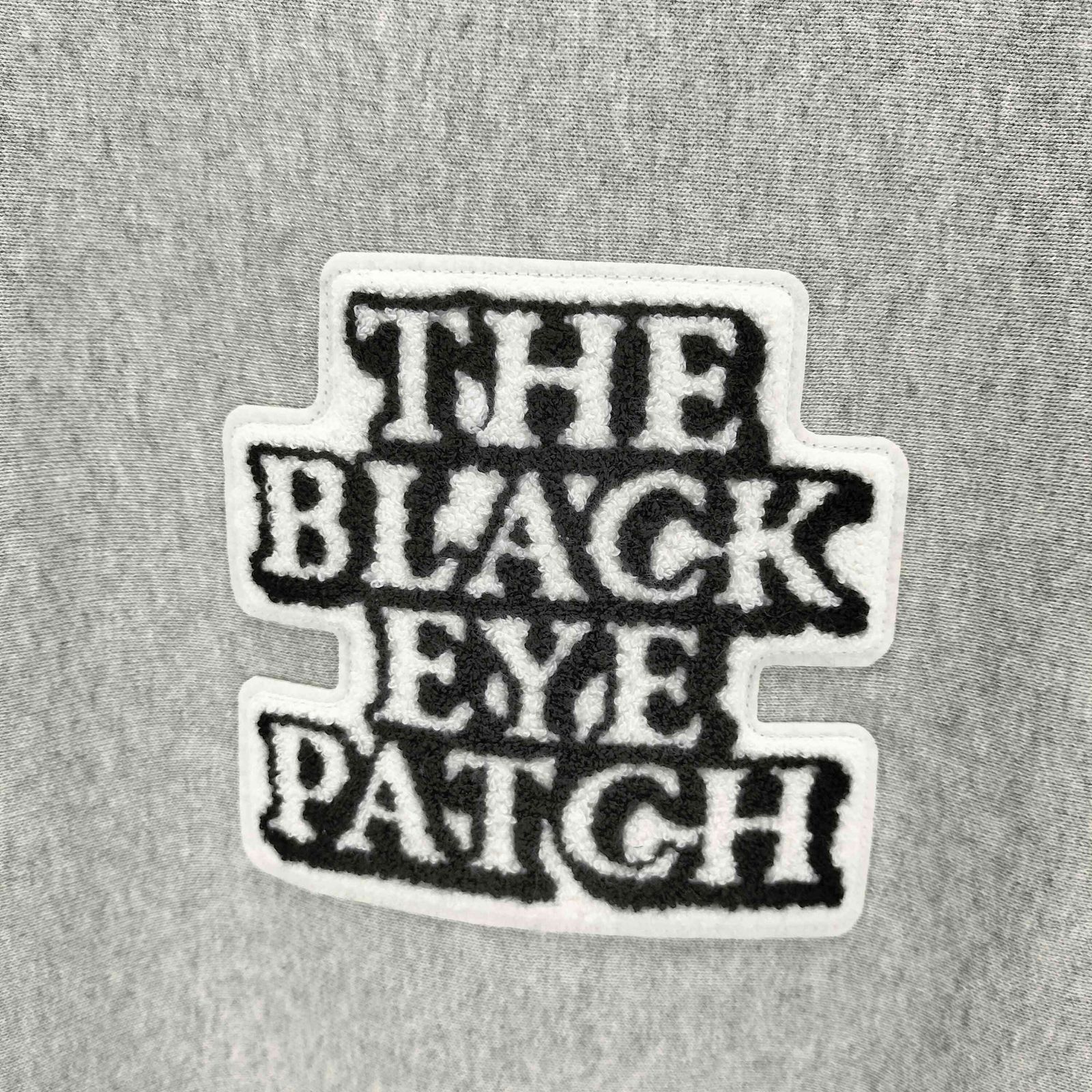 ザブラックアイパッチ THE BLACK EYE PATCH OG LABEL CREW SWEAT BLACK