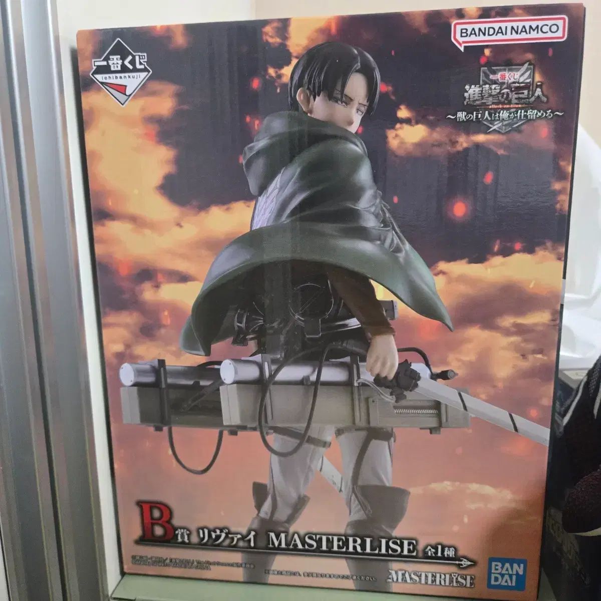 進撃の巨人　一番くじ　B賞　リヴァイ　未開封 未開封/国内版 進撃の巨人 一番くじ B賞 リヴァイ フィギュア - メルカリ