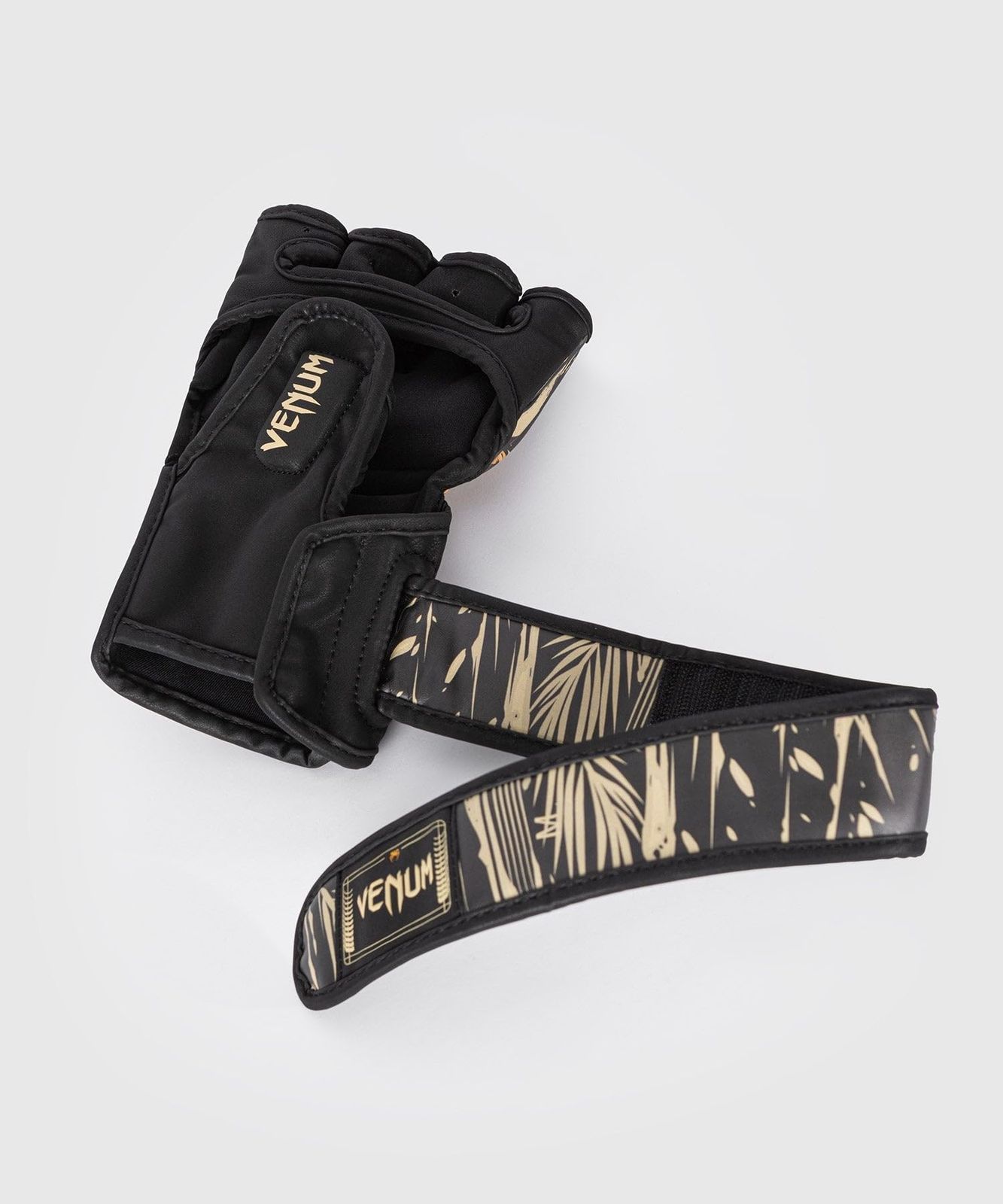 VENUM オープンフィンガーグローブ TIGER MMA GLOVES //グラップリング