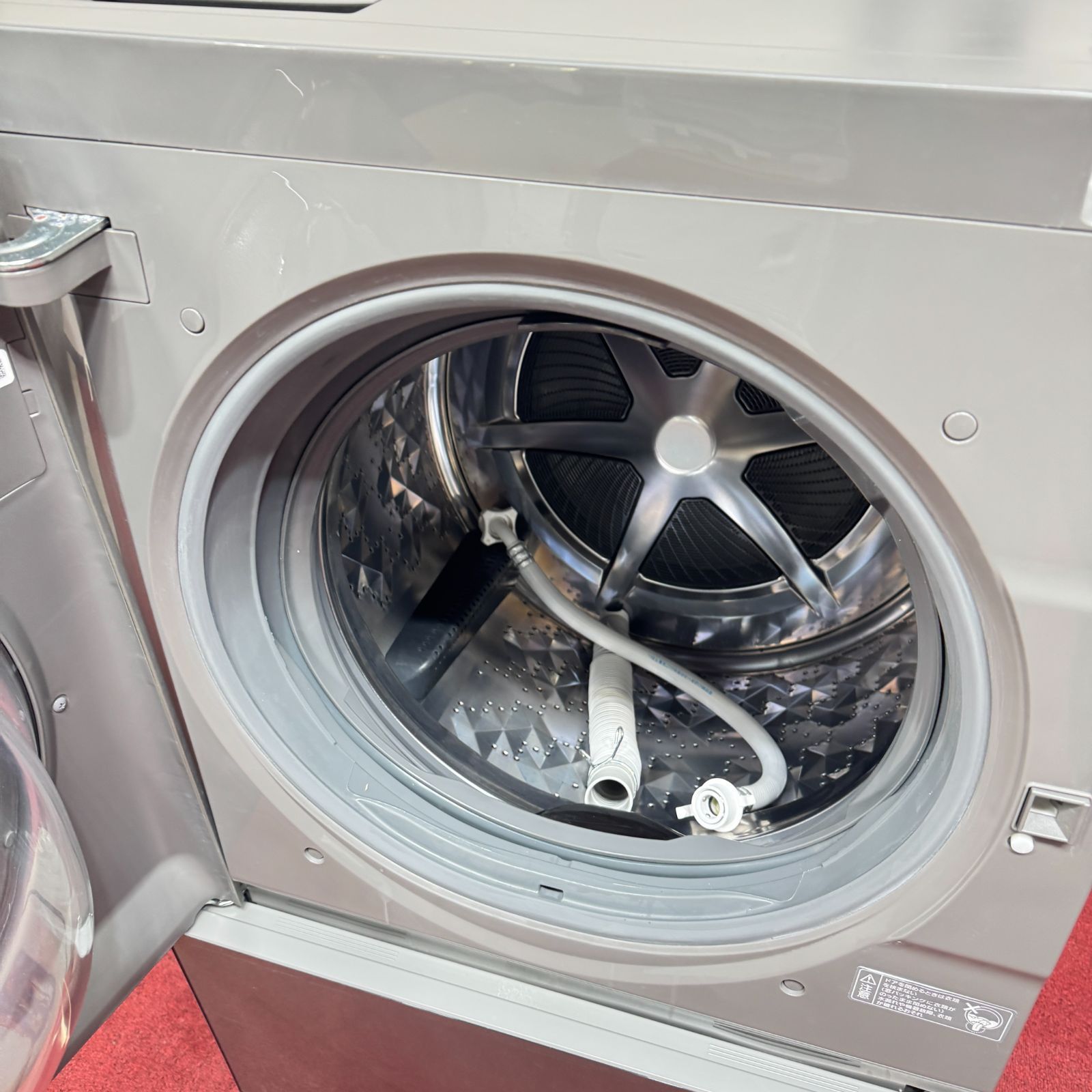 東京23区送料無料 超美品パナソニックドラム洗濯乾燥機型 2018年製10