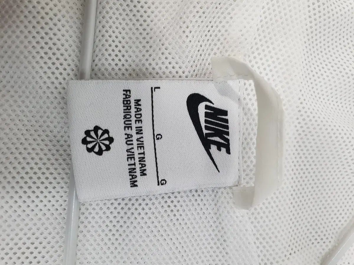 ブレーカースポーツ 白 Nike ウインドブレーカー ナイキウィンド