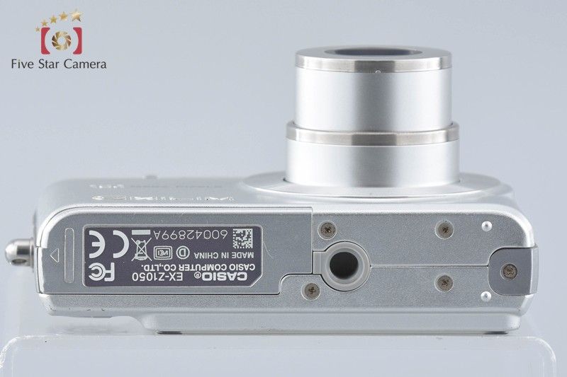 【美品】CASIO カシオ コンパクトデジタルカメラ EX-Z1050 シルバー 81JyLWiLi+L.jpg_BO30,255,255,