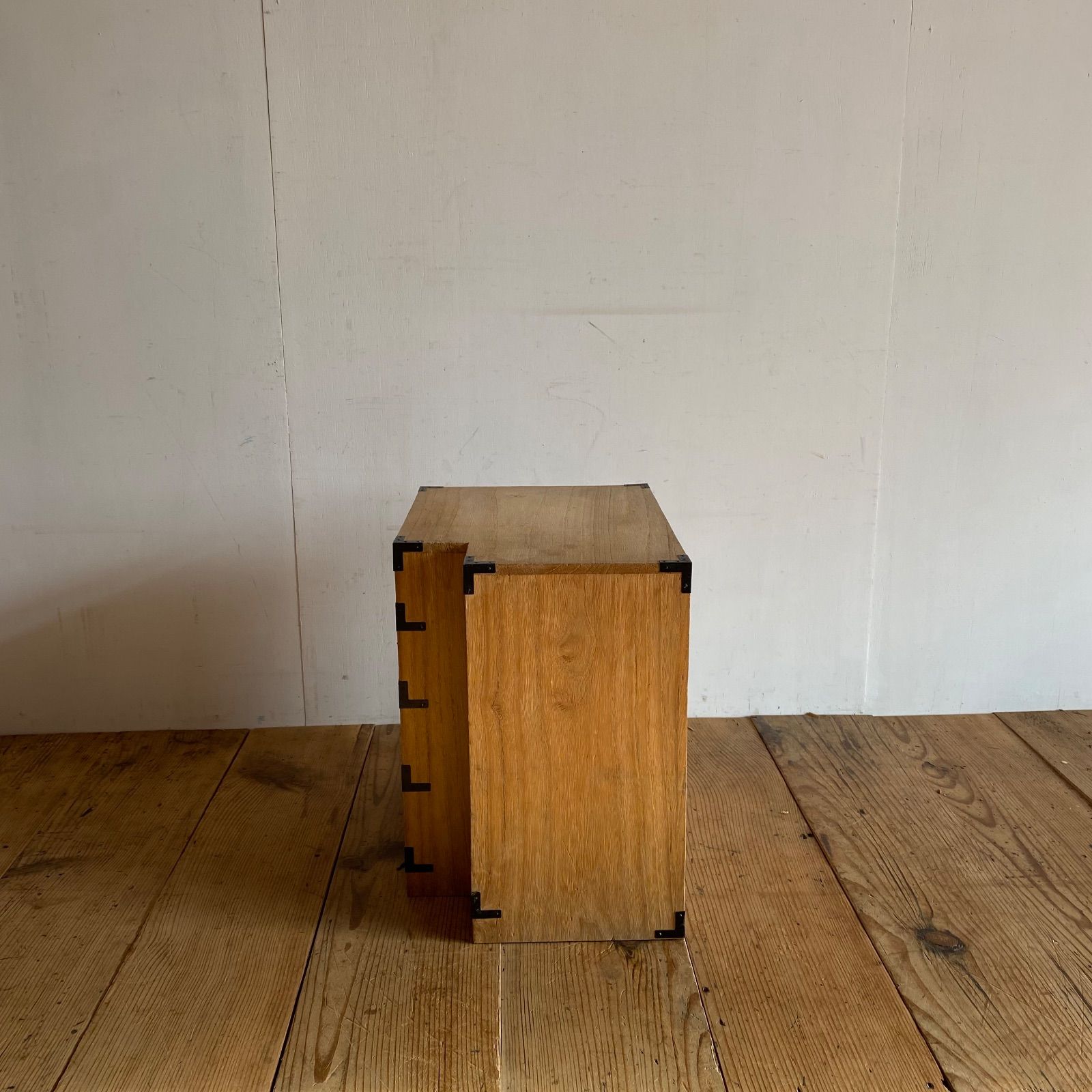 アンティーク 桐箪笥 小箪笥 サイドオープン 古家具 収納棚 y427