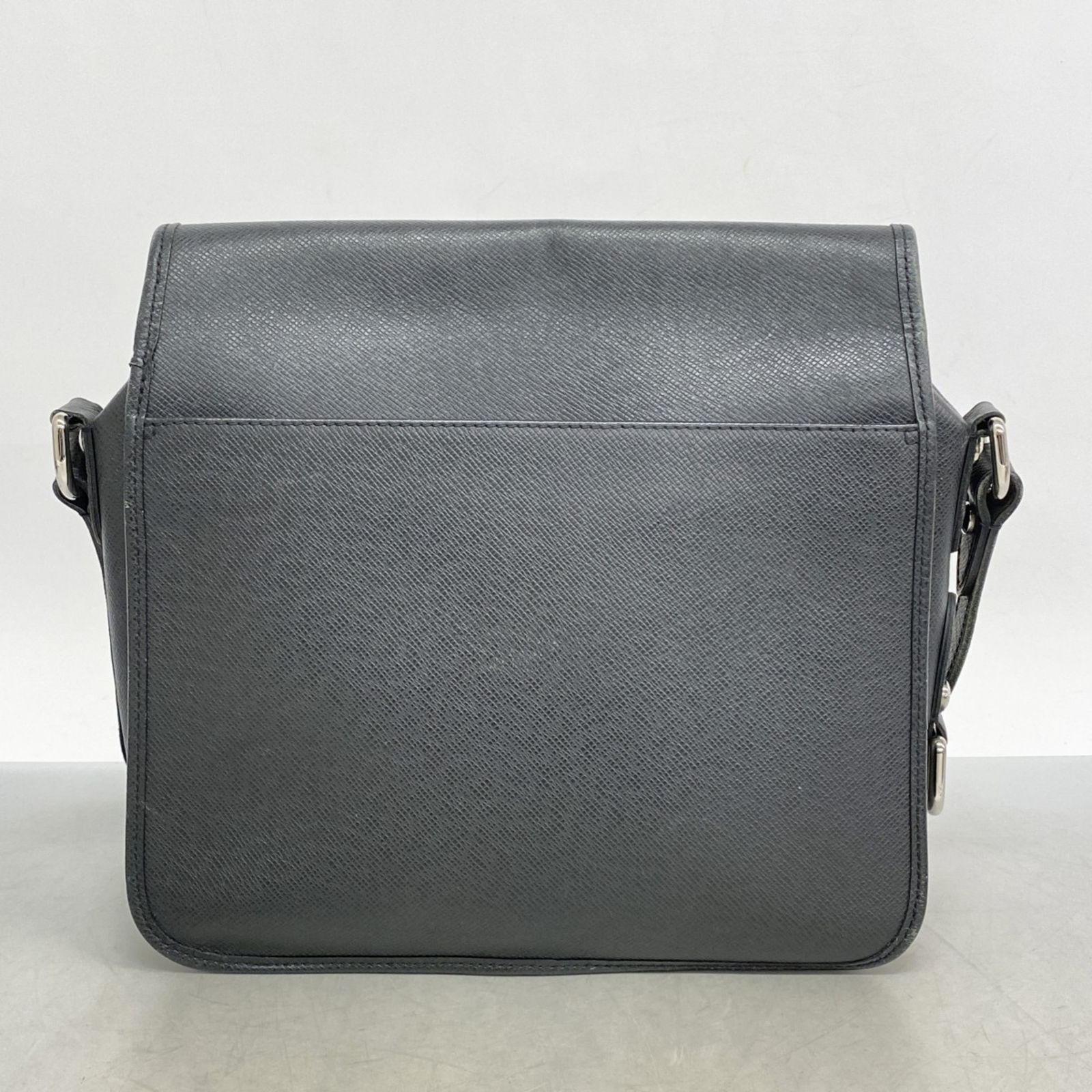 美品✨ルイヴィトン タイガ アンドレイ ショルダーバッグ M32482 アンドレイ ルイヴィトン バッグ メンズ タイガ M32482 アルドワーズ