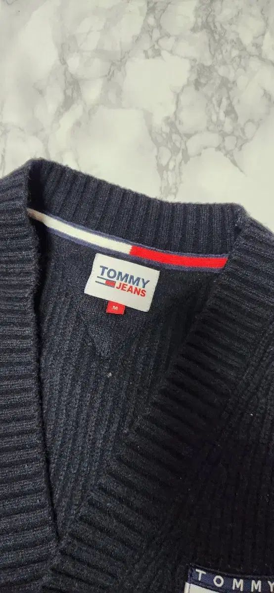 Tommy Hilfiger お買い得品 トミーヒルフィガー バッジ オーバーサイズ