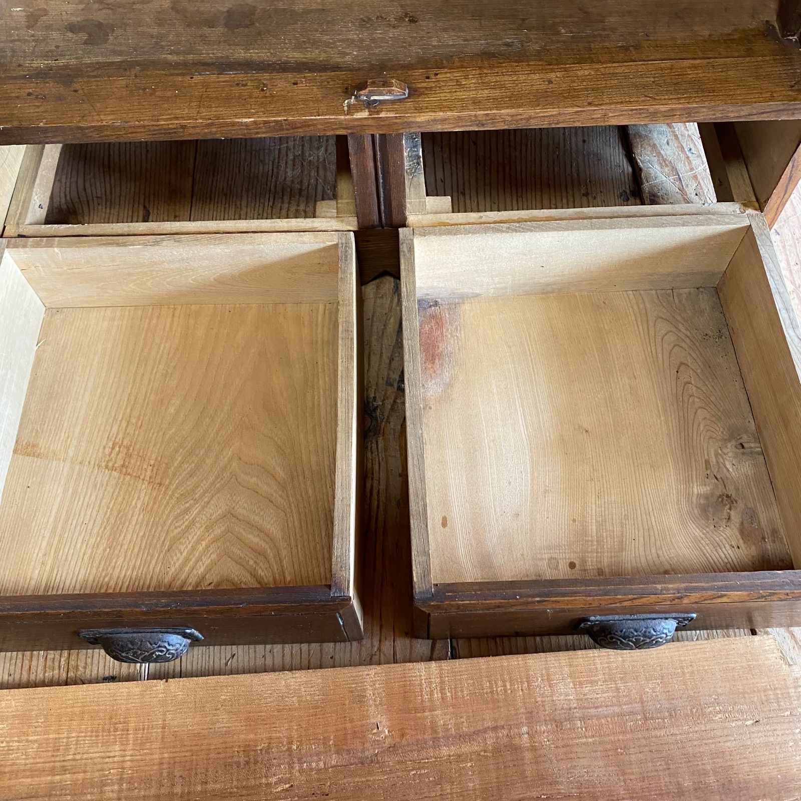 収納棚　戸棚　収納　店舗什器　古家具　古道具　アンティーク　昭和レトロ アンティーク 古家具 ガラス戸棚 小型収納棚 木製 食器棚 本棚 昭和