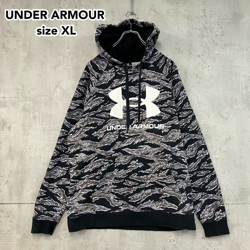 UNDER ARMOUR アンダーアーマー パーカー メンズ XL 虎柄 カモフラ