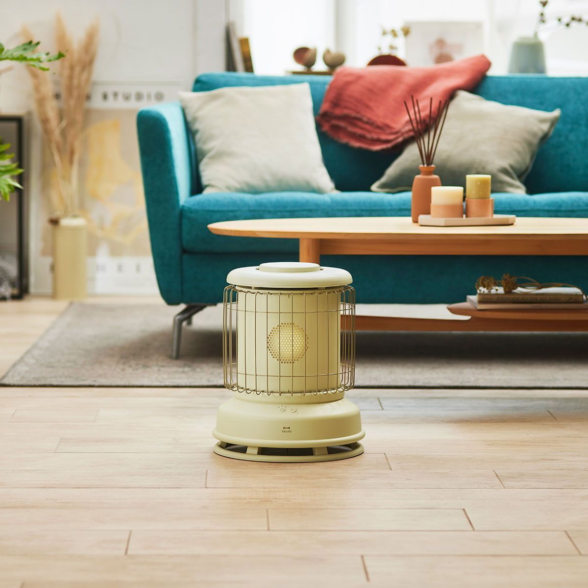 新品・未使用】】BRUNO ブルーノ オールディレクション ファンヒーター