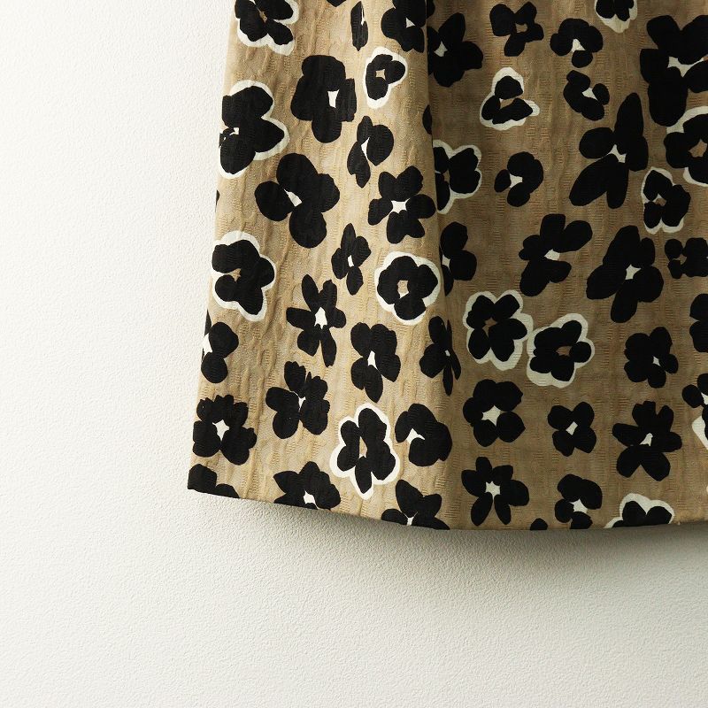 M'S GRACY(エムズグレイシー) モノトーンフラワージャガードスカート M'S GRACY 2020 AW Collection | msgracy