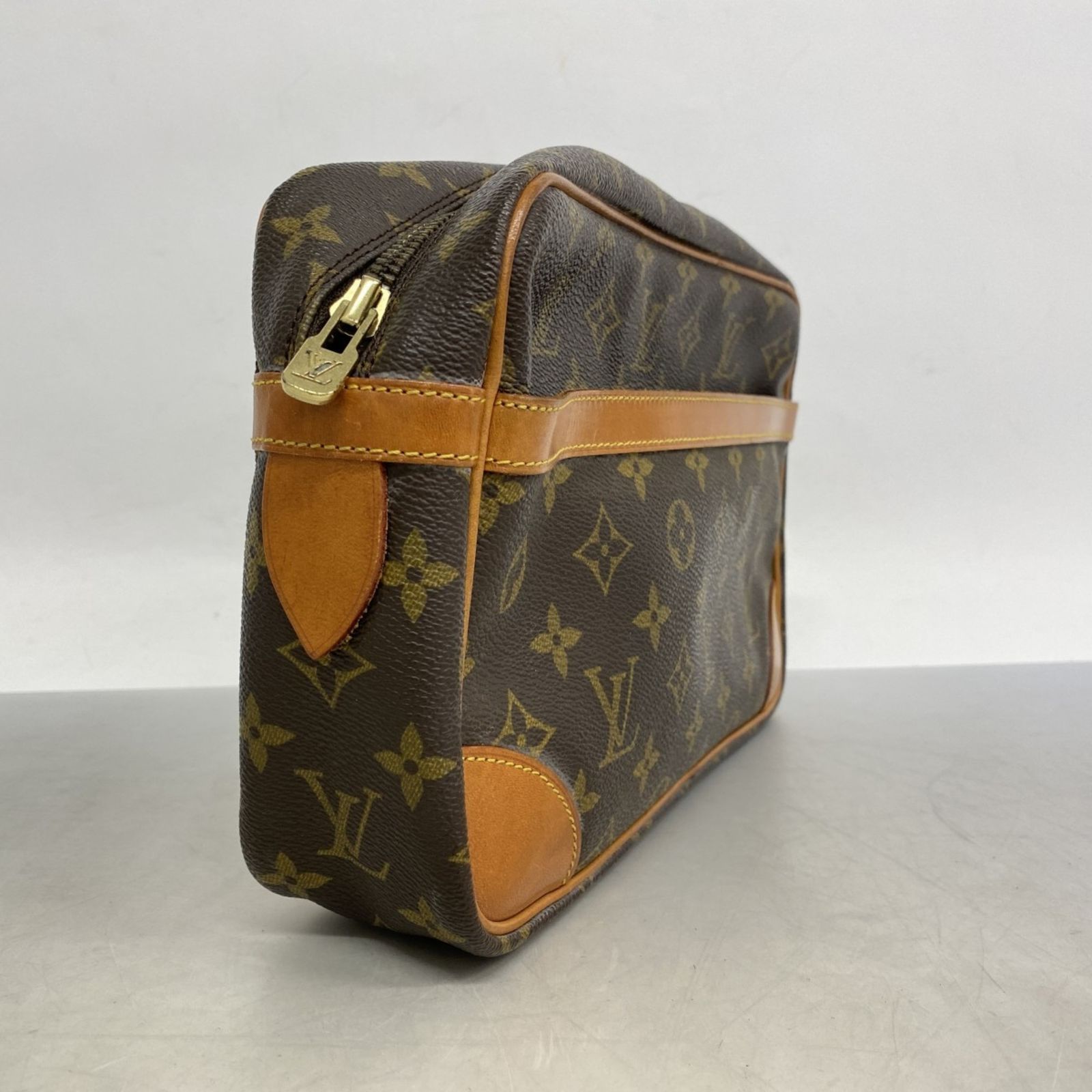 ルイヴィトン クラッチバッグ モノグラム ロゴ ブラウン コンピエーニュ28 ルイヴィトン クラッチバッグ モノグラム ロゴ ブラウン