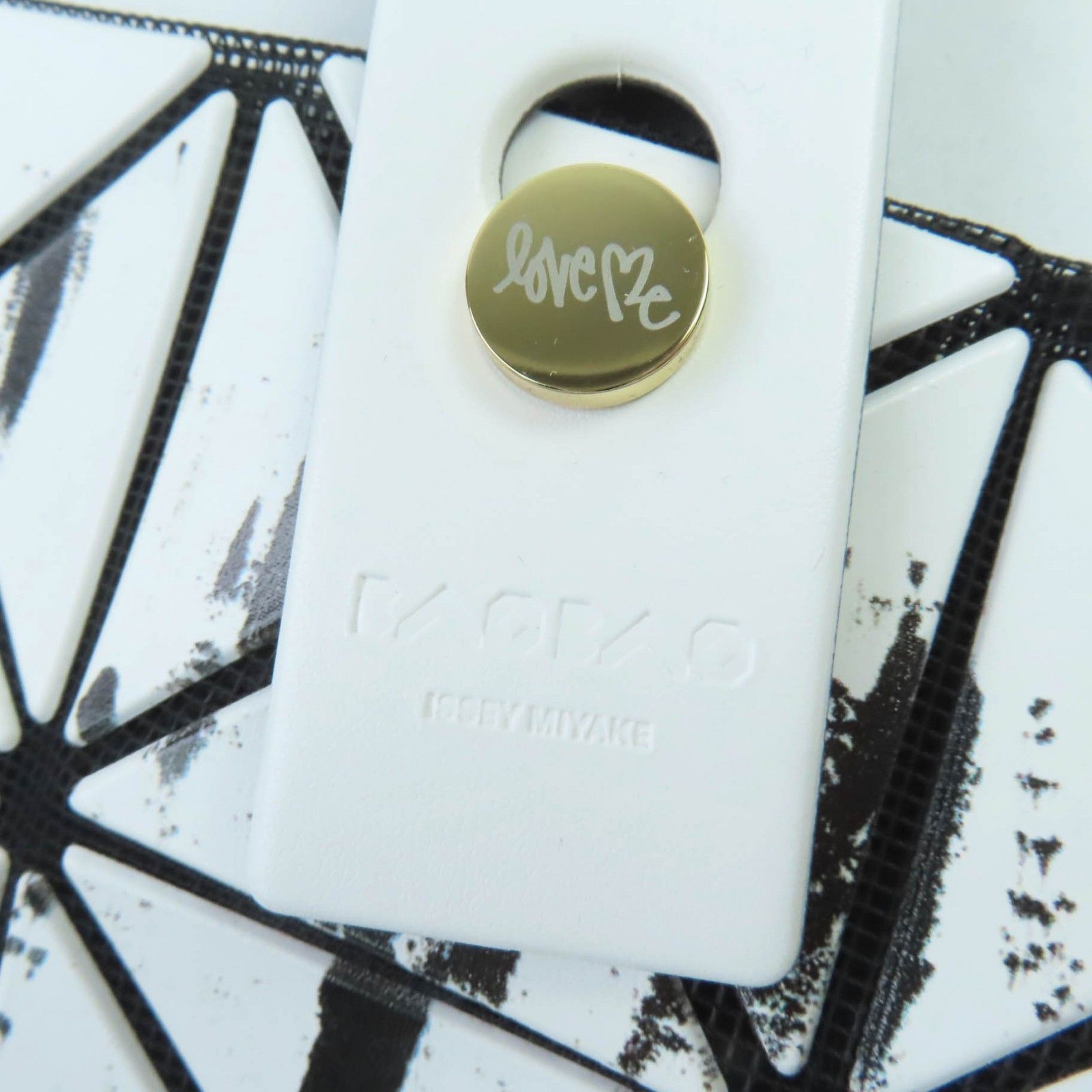 極美品☆BAOBAO ISSEY MIYAKE 　バオバオ イッセイミヤケ BB53-AG982 カーティス・クリグ トートバッグ ホワイト ブラック レディース 極美品☆BAOBAO ISSEY MIYAKE バオバオ イッセイミヤケ BB53-AG982