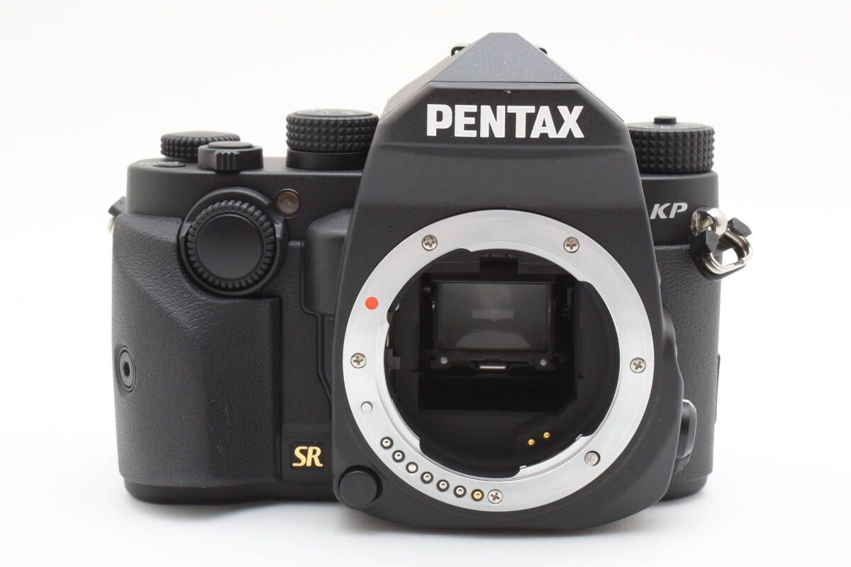 ■ ほぼ新品・ショット数3652回 ■ ペンタックス PENTAX KP ボディ ☆極上美品☆《ショット数 29回》ペンタックス PENTAX KP ボディ