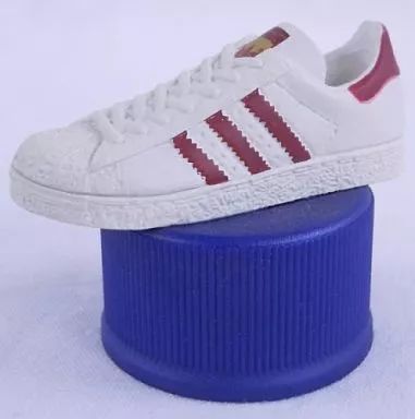 adidas ペットボトルキャップ スニーカー 22足 adidas ペットボトルキャップ スニーカー 22足 - メルカリ