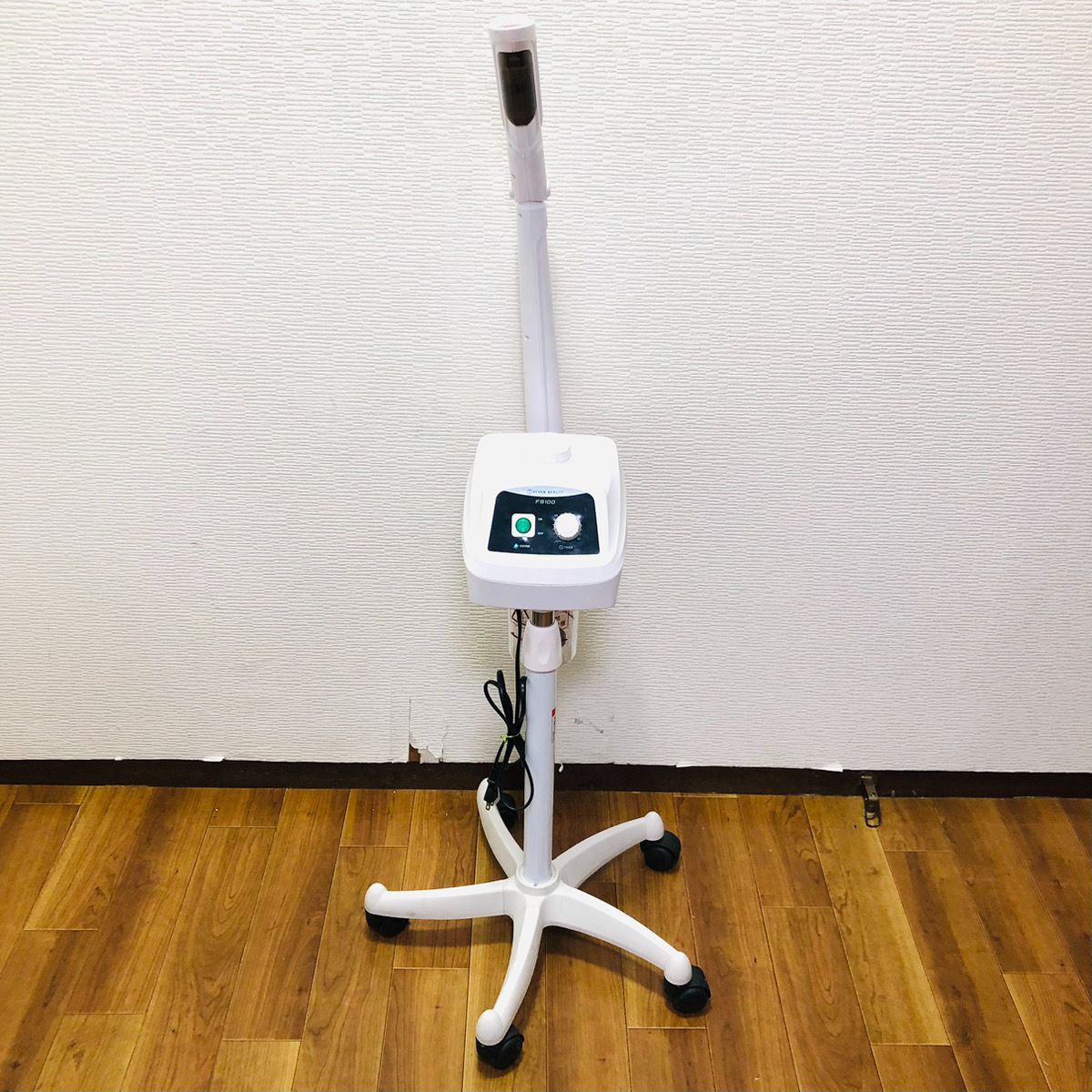 完品 SEVEN BEAUTY オゾンフェイシャルスチーマー FS100 セブン