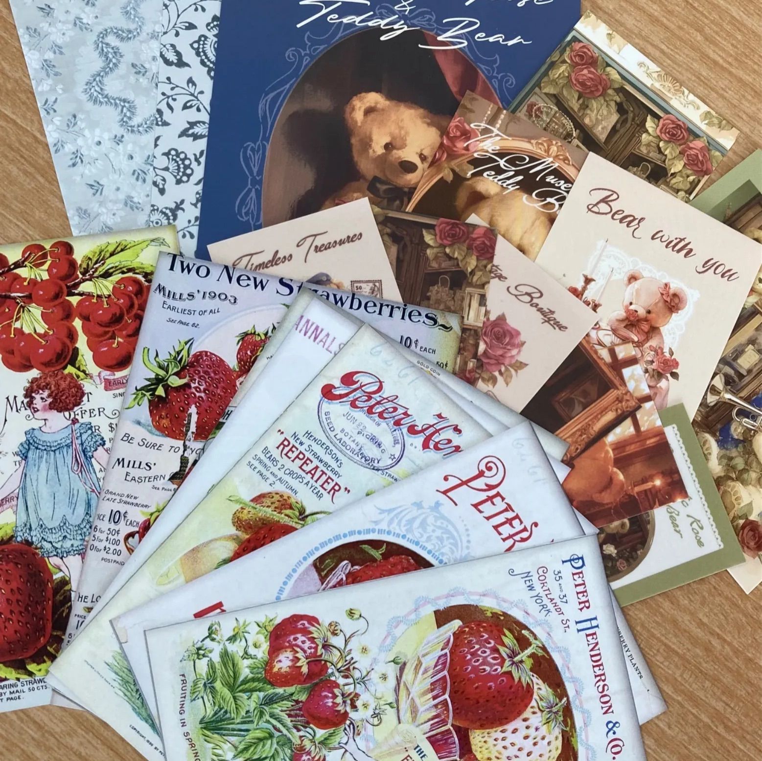 おすそ分けファイル 女の子とくま - メルカリ