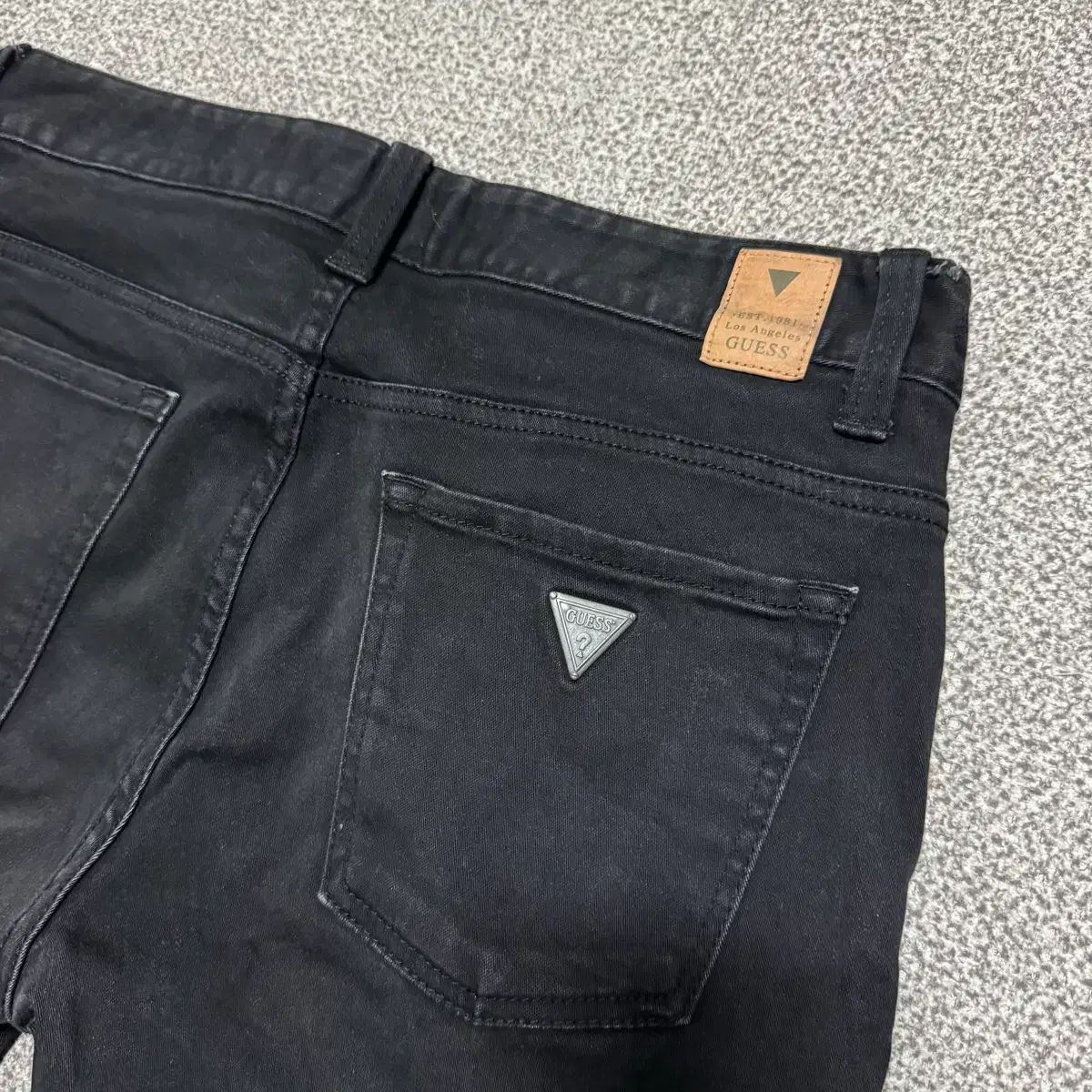 GUESS ブラックデニムパンツ USA製 JEANS ゲス ジーンズ 古着 90年代 