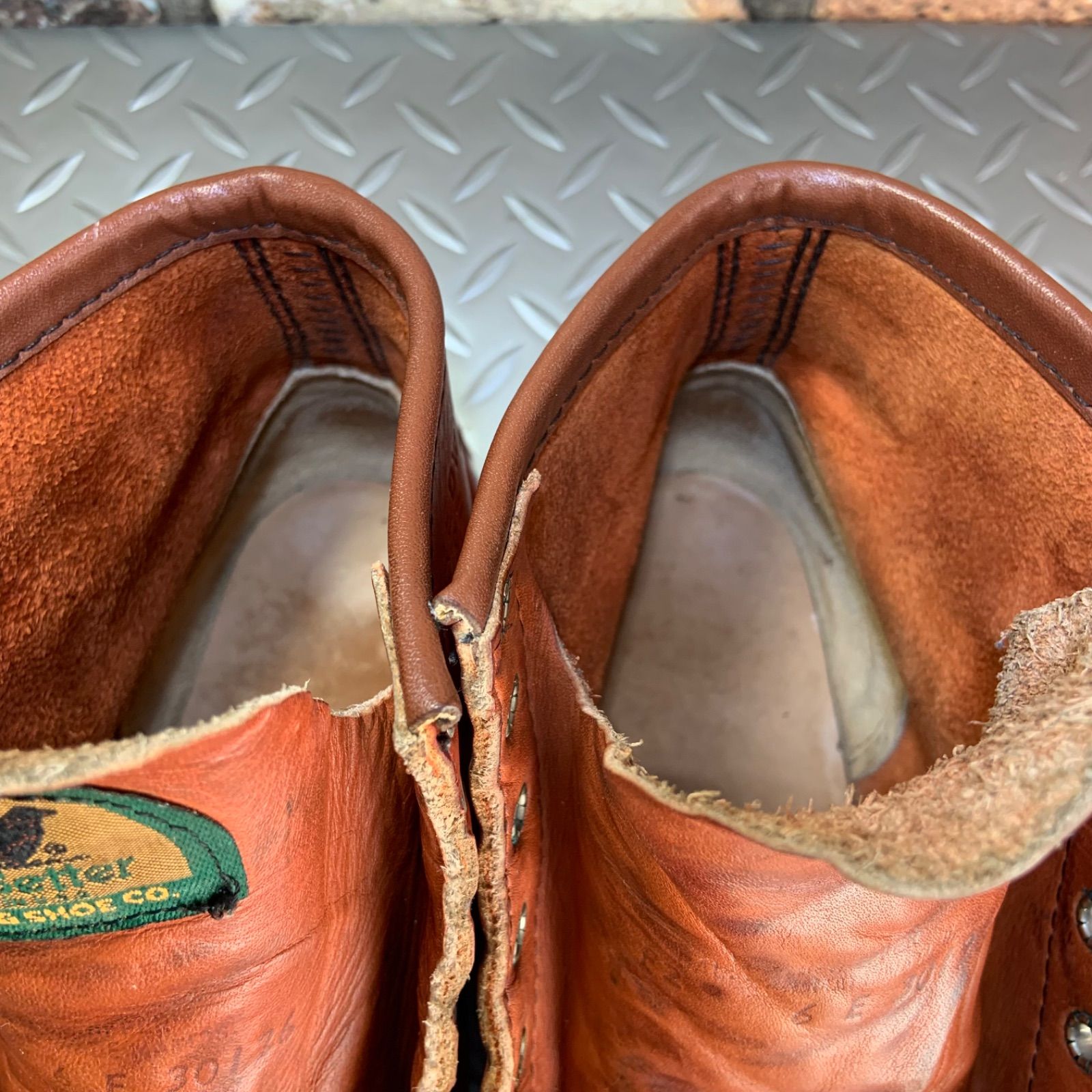 ☆REDWING 875 金刺繍半円犬タグ 1992年製 US6E JP24㎝ VINTAGE レッド