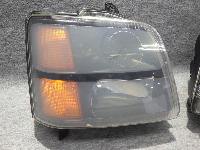 ワゴンR RR ヘッドライト 左右 ハロゲン MC21S/22S 100-32611 スズキ