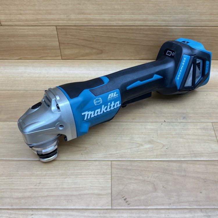 【中古】マキタ Makita GA418D 100mm充電式ディスクグラインダ 18V 本体のみ makita/マキタ GA418DZ 100mm充電式ディスクグラインダ 本体のみ 18V