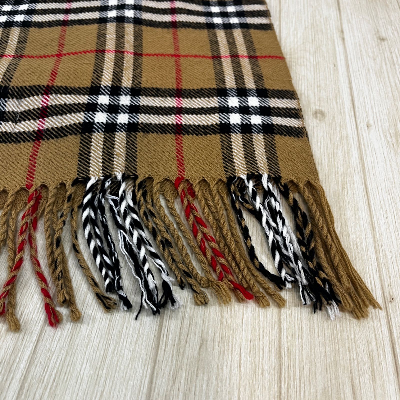 バーバリーズ ノバチェックウール100%マフラー (ベージュ/184✕29