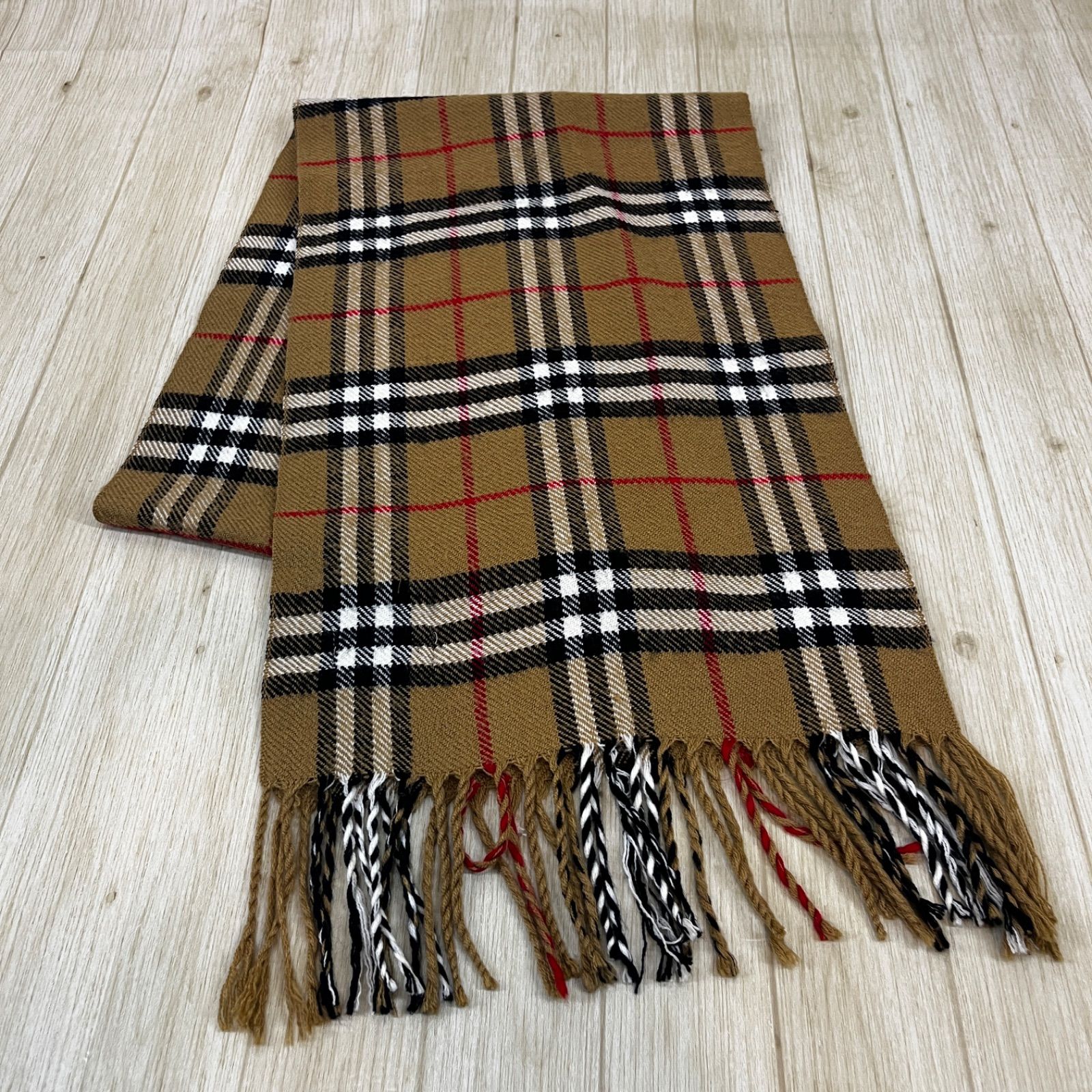 バーバリーズ ノバチェックウール100%マフラー (ベージュ/184✕29