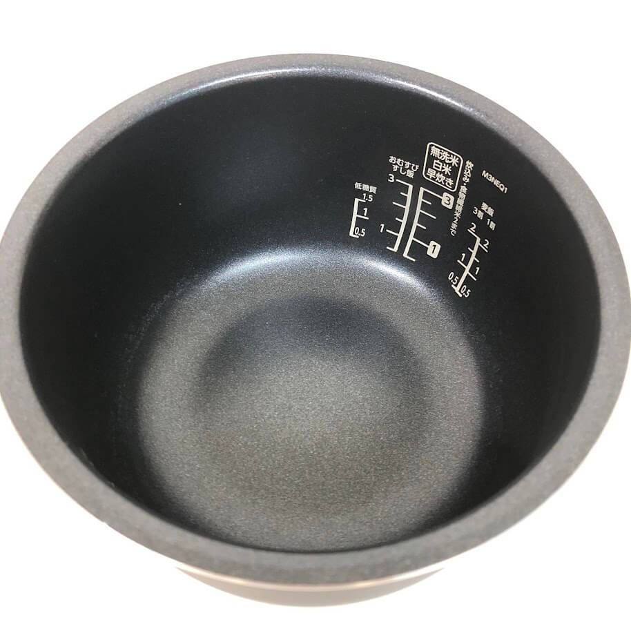 ss8242　アイリスオーヤマ 炊飯器 RC-MGA30P 3合 ピーチピンク 取扱説明書付 IRIS OHYAMA 炊飯ジャー マイコン式 銘柄炊き 小容量 一人暮らし マットカラー オシャレ ジャー炊飯器 中古 ss8242 【】 アイリスオーヤマ 炊飯器 RC-MGA30P 3合 ピーチピンク
