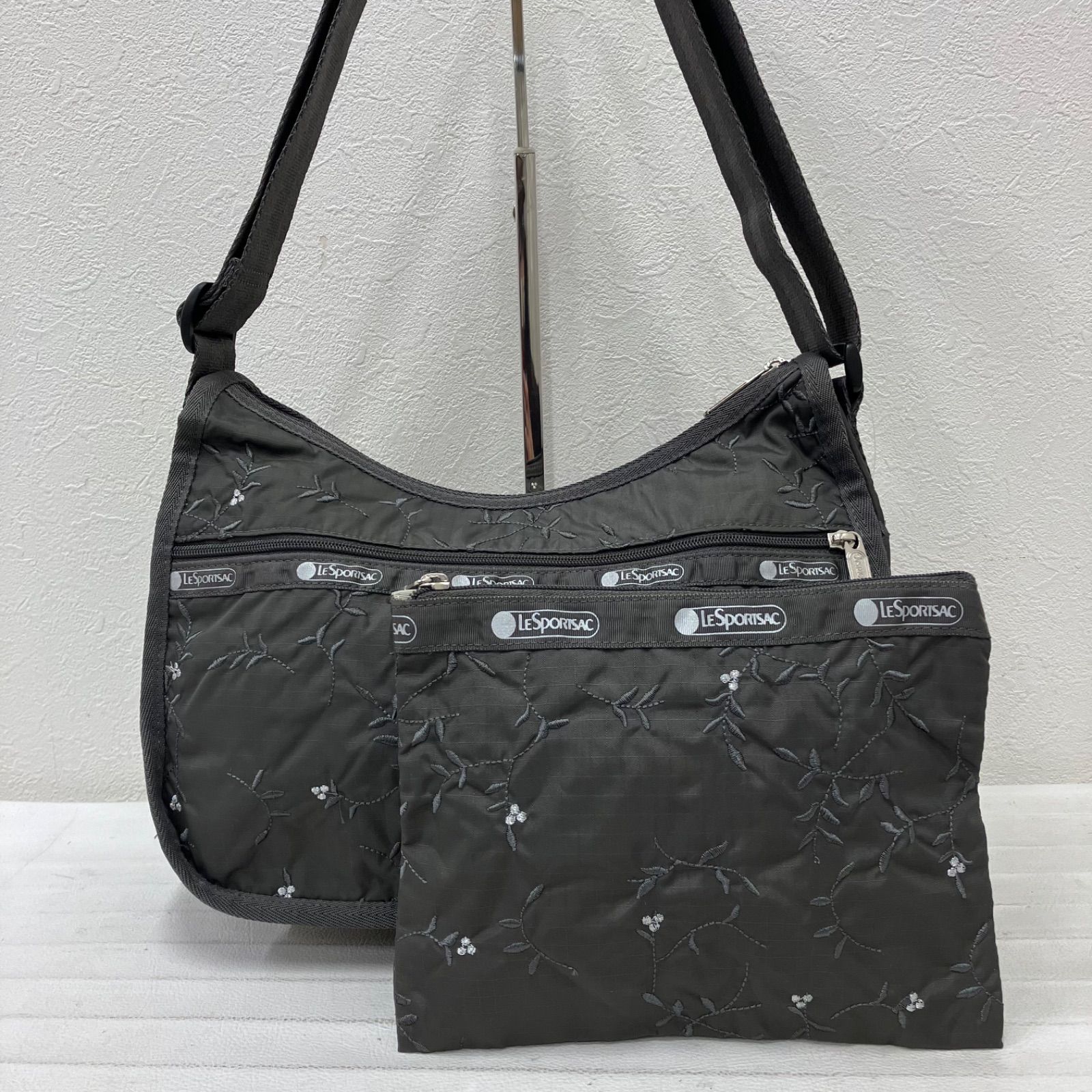 7844 LeSportsac レスポートサック ショルダーバッグ クラシック 