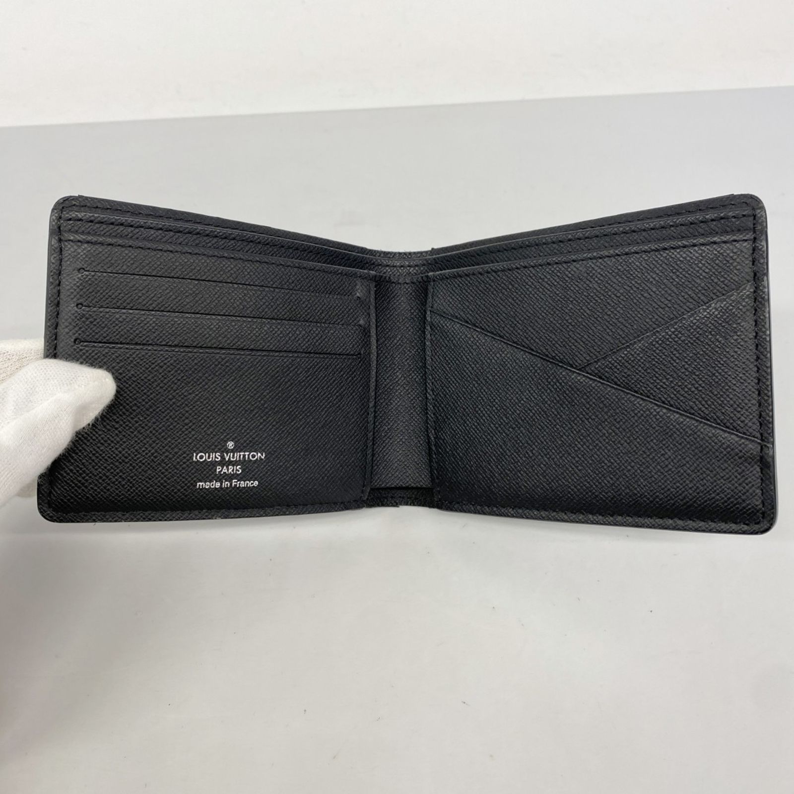 【極美品】ルイヴィトン モノグラムエクリプス ミュルティプル 財布 札入れ 黒 ルイ・ヴィトン(Louis Vuitton) ルイ・ヴィトン 財布・札入れ