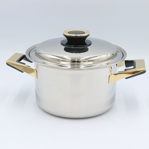 ☆未使用☆ レインボークッカー 寸胴鍋 内径19cm 両手鍋 タッパーウェア ☆未使用☆ レインボークッカー 寸胴鍋 内径19cm 両手鍋