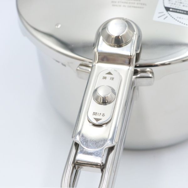 タッパーウェア Tupperware パーフェクトキッチン 圧力鍋5L 専用蓋付き