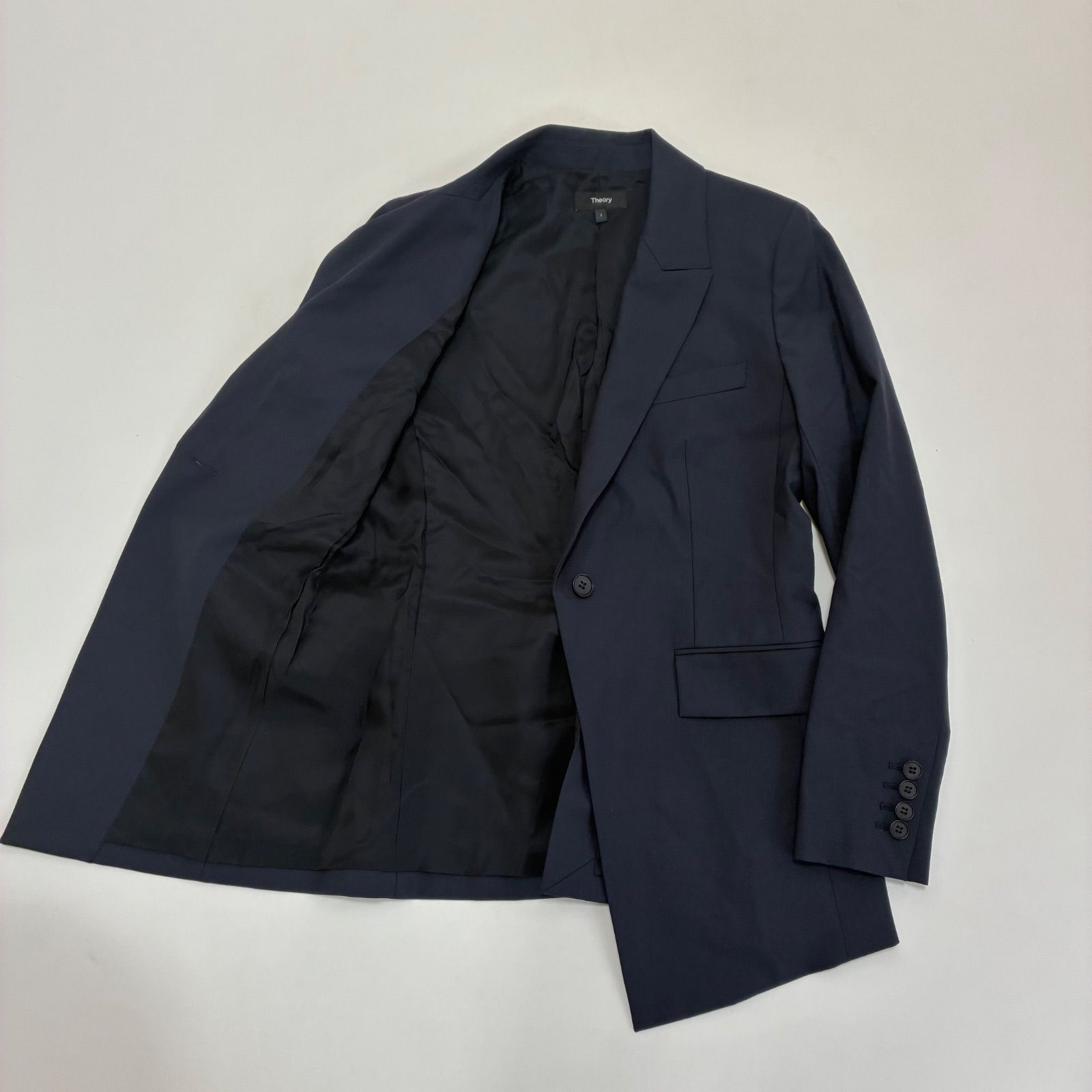 【新品】theory セオリー ストレッチテーラードジャケット ネイビー 42 中古・古着通販】theory (セオリー) テーラードジャケット ネイビー