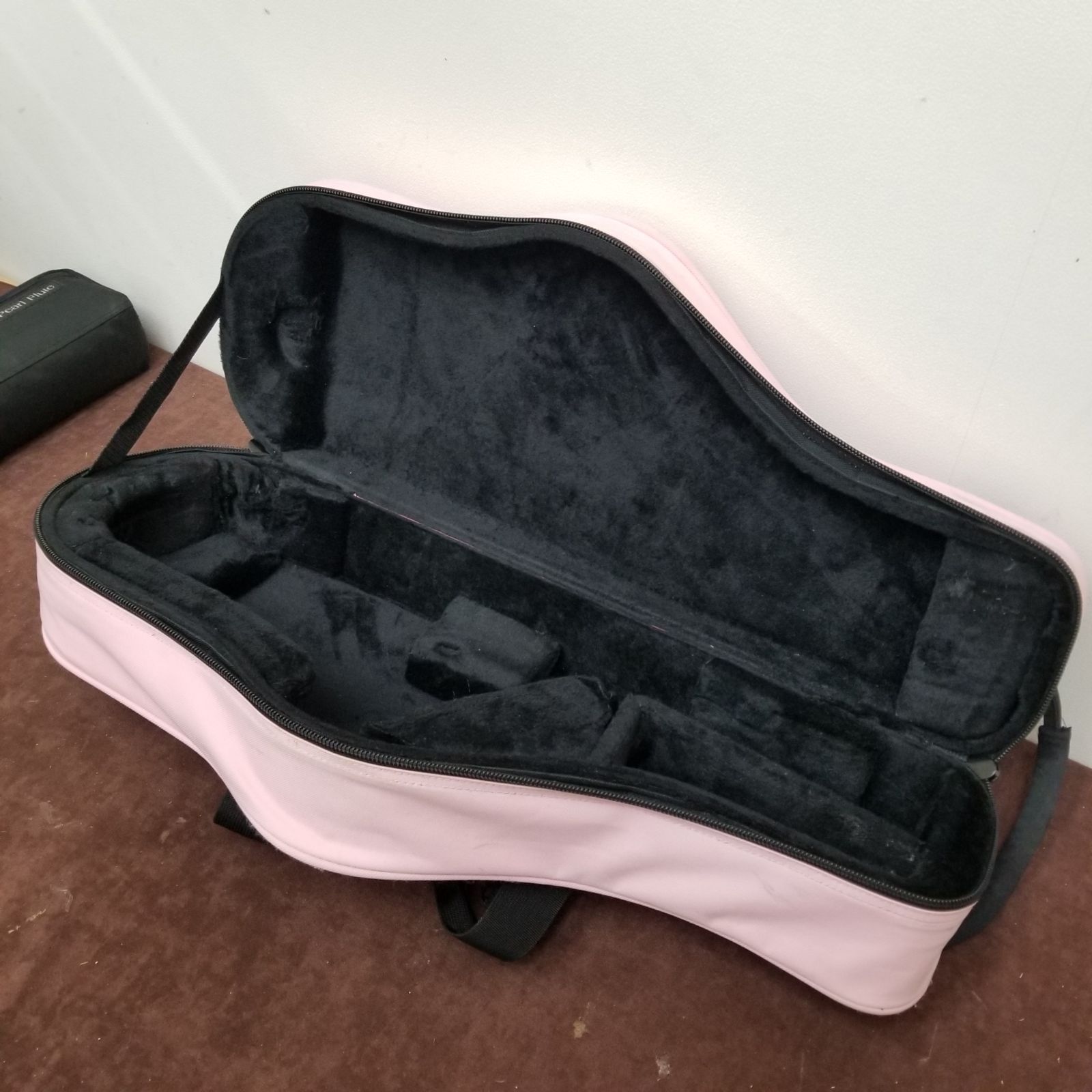 中古 アルトサックス セミハードケース GATOR ピンク - メルカリ
