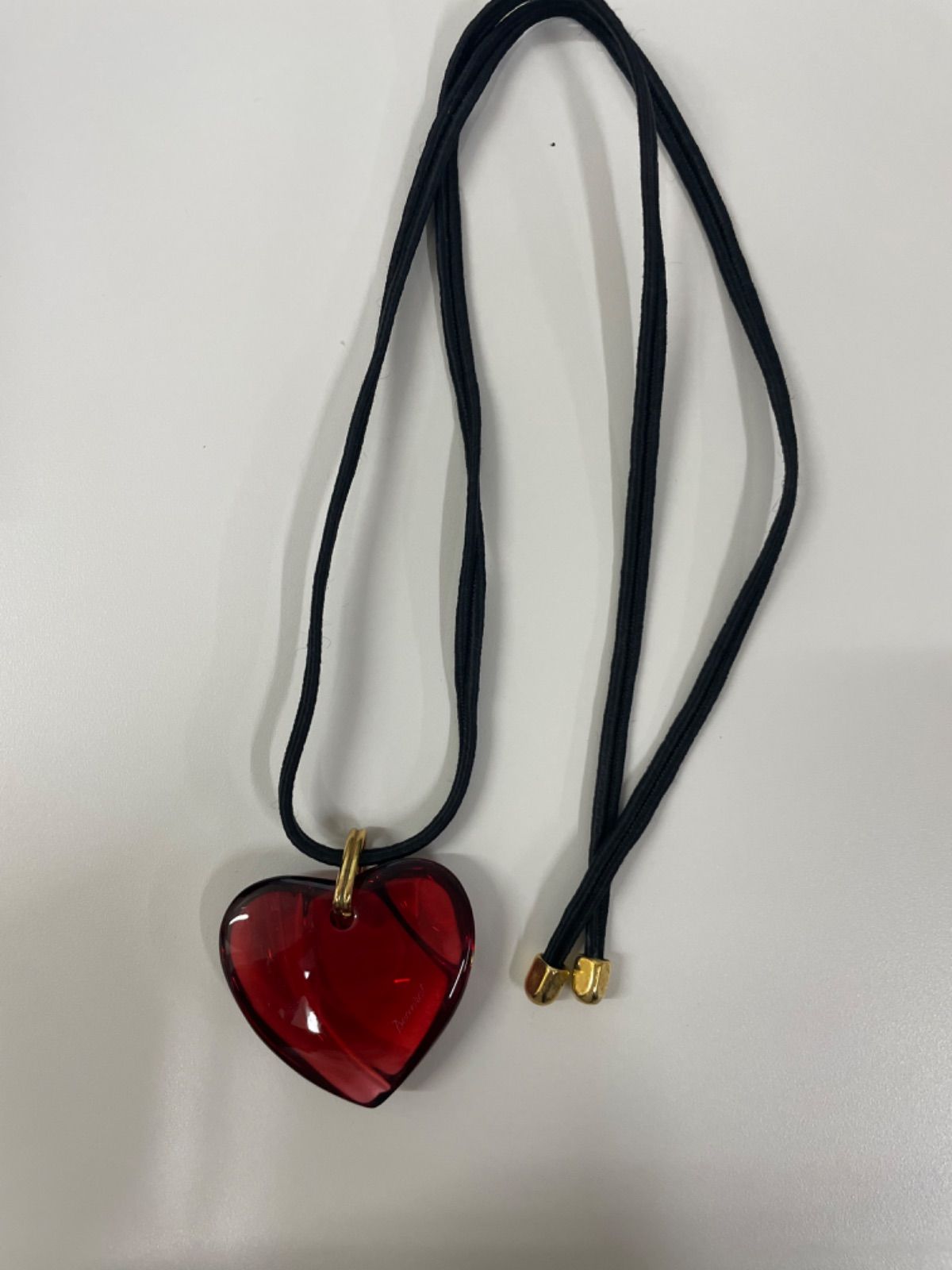 美品 Baccarat ハート型クリスタルネックレス レッド ケース付 K1236