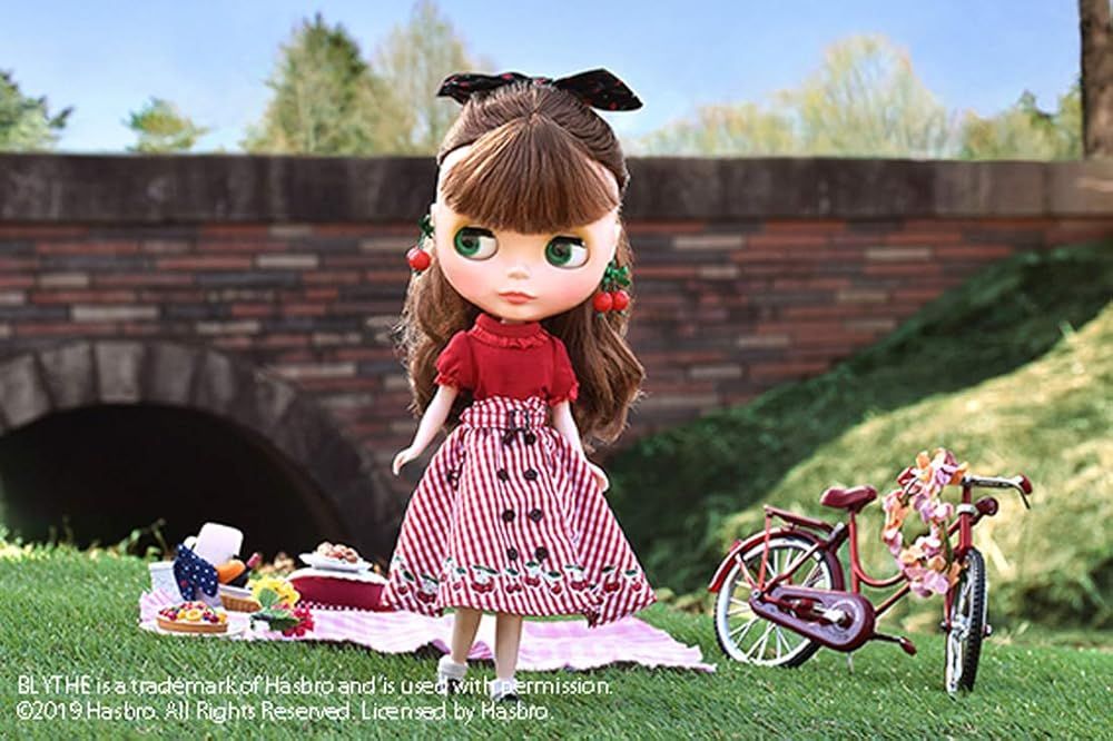 新品未開封☆ブライス ピクニックアルフレスコ Amazon.co.jp: ネオブライス ショップ限定 ピクニックアルフレスコ