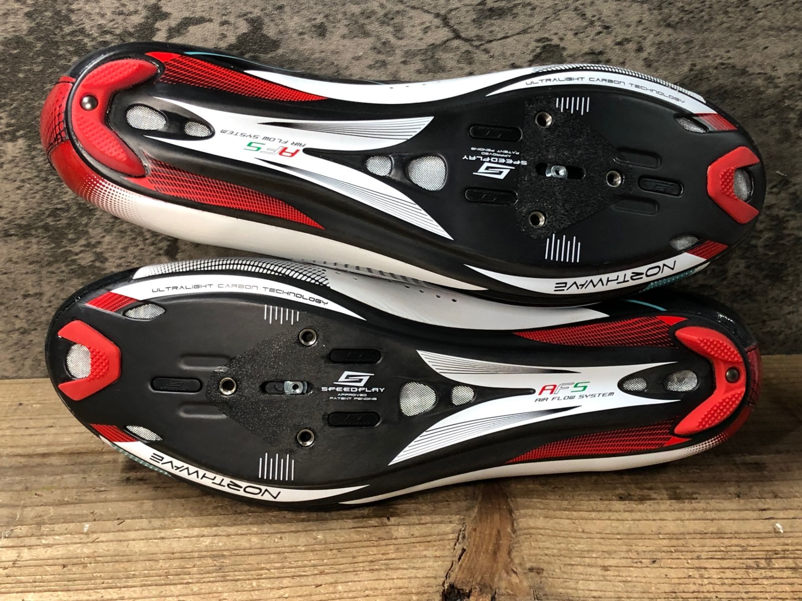 JR547 ノースウェーブ NORTHWAVE EXTREME ビンディングシューズ 黒赤白