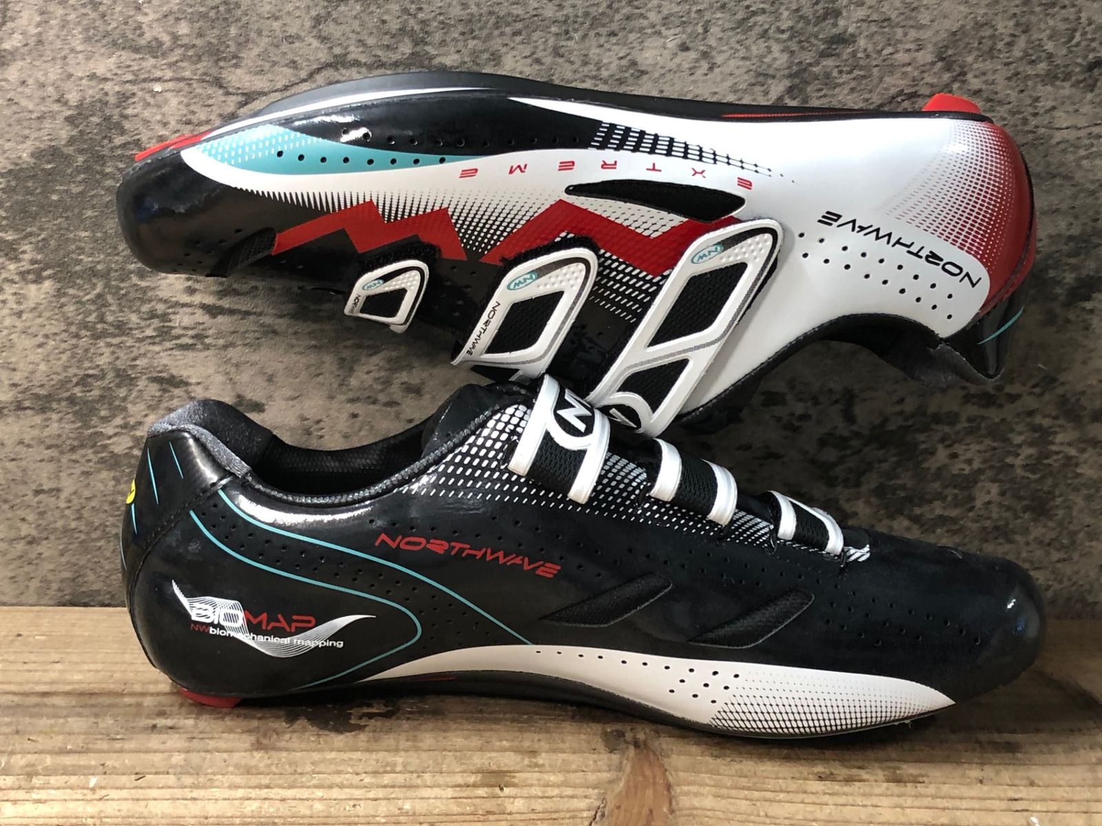 ピノーレ JR547 ノースウェーブ NORTHWAVE EXTREME ビンディングシューズ 黒赤白