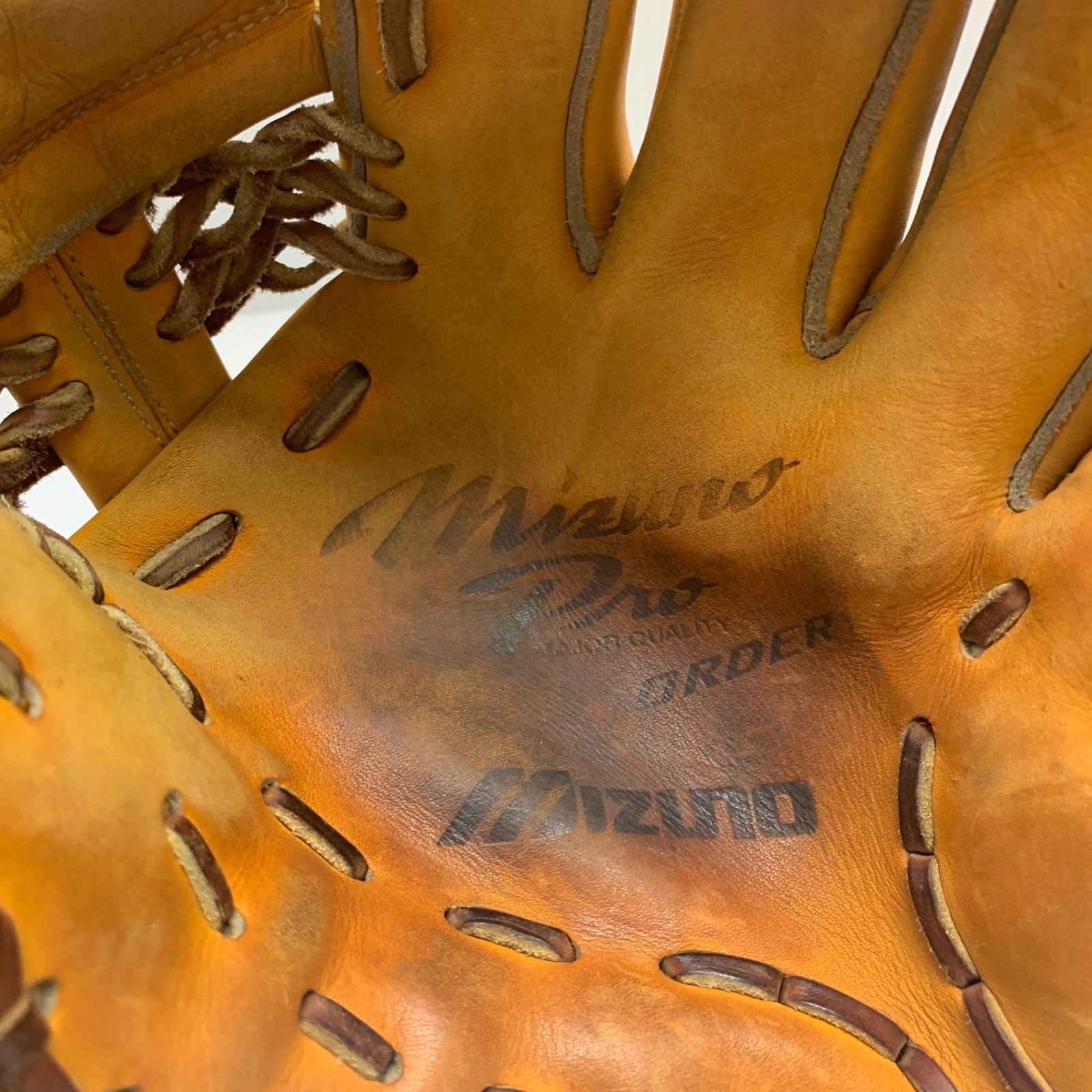 ミズノプロ硬式野球グローブ（中古品） MIZUNO（ミズノ） 硬式グローブ / ミズノプロ 投手用 硬式グラブ 右