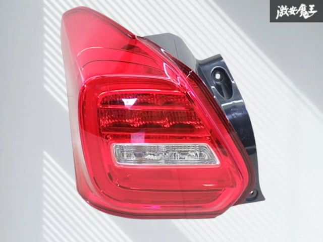 スイフトスポーツzc33s 純正テールライト 左右セット　新車外し スイフトスポーツzc33s 純正テールライト 左右セット 新車外し