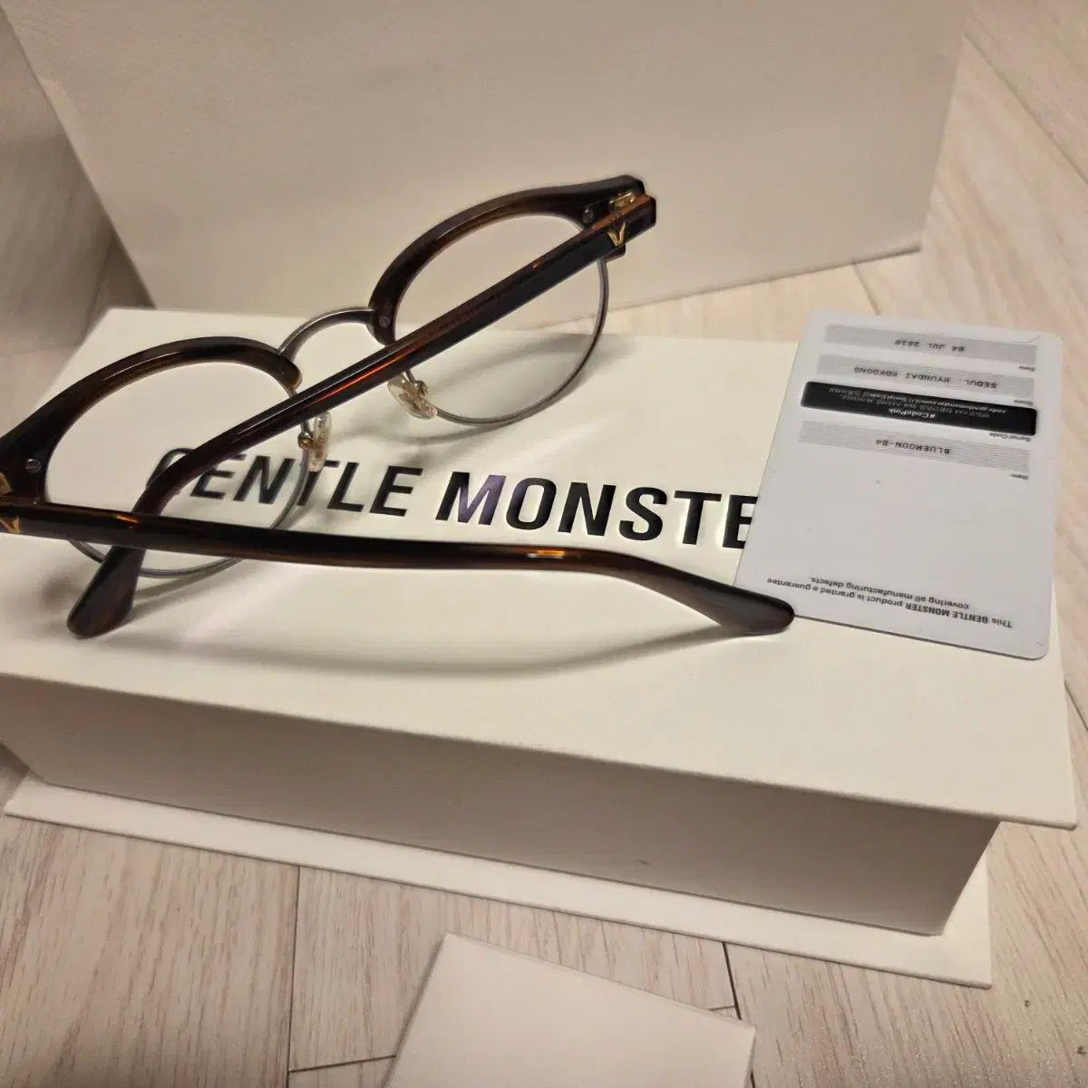 GENTLE MONSTER(ジェントルモンスター) ブルー ムーン B4 メガネ